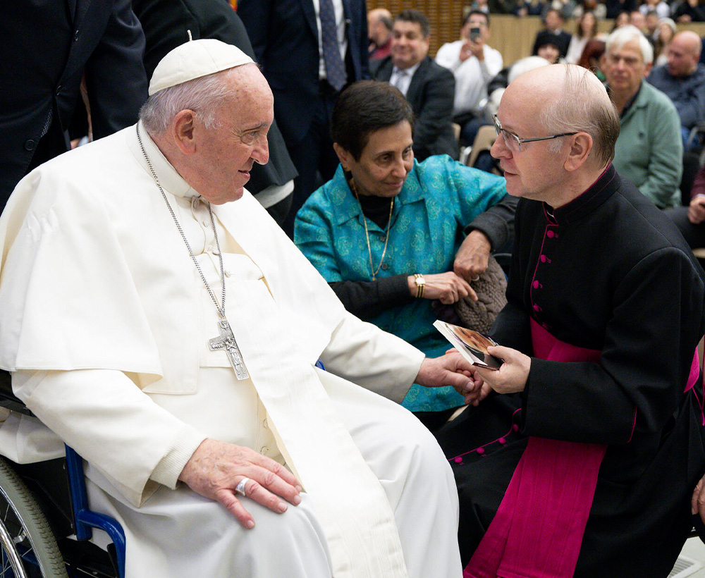 Pfarrer Dr. Franz Weidemann traf im Vatikan Papst Franziskus. Foto: privat