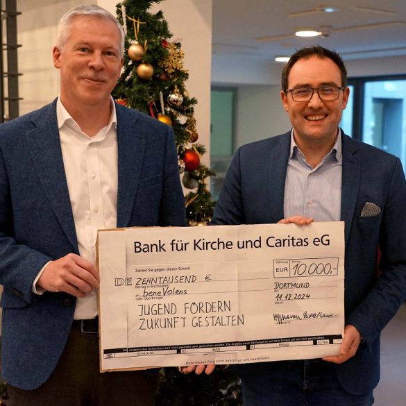 10.000 Euro für Kommende-Stiftung beneVolens gespendet