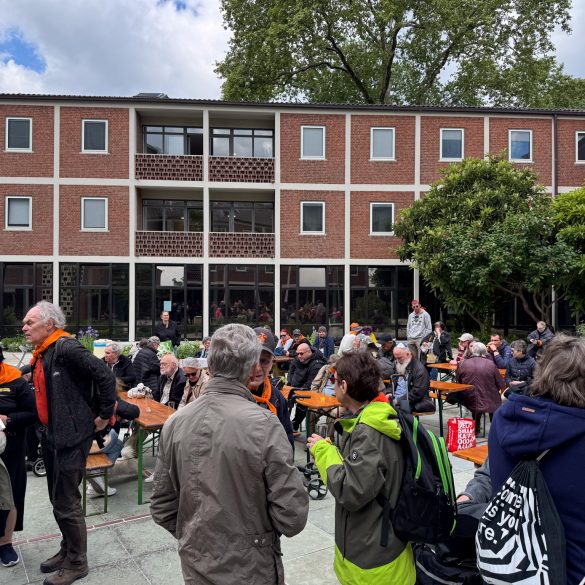 Sternwallfahrt der Wohnungslosenhilfe nach Köln unter dem Motto „Würde unantastbar“