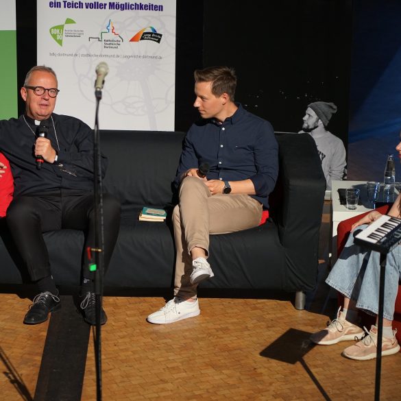 „Poetry-Konzert“ verbindet Wortkunst, Musik und Dialog mit Weihbischof Holtkotte