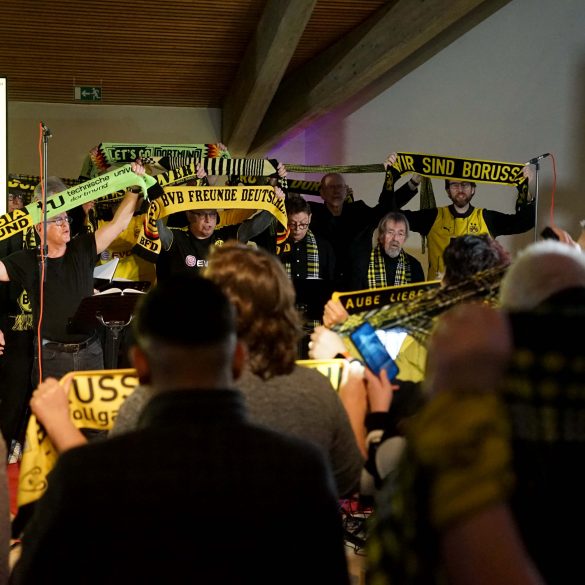 Fußball, Glaube und Gemeinschaft